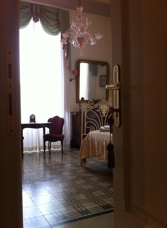 Antica Dimora Villa Della Lupa Лечче Номер фото